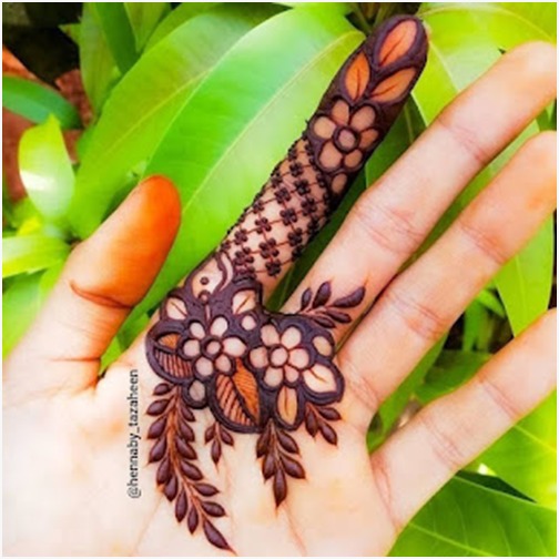 Jaal Pattern Front Finger Mehndi